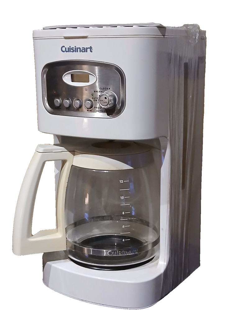 Cuisinart 12-Cup Programmable Coffee Maker Self Cleaning Model DCC-1100