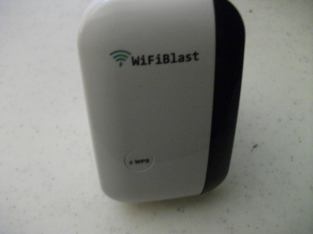 WiFi Blast Wireless Repeater WiFi Range Extender 300Mbps Amplifier WiFi Boosters