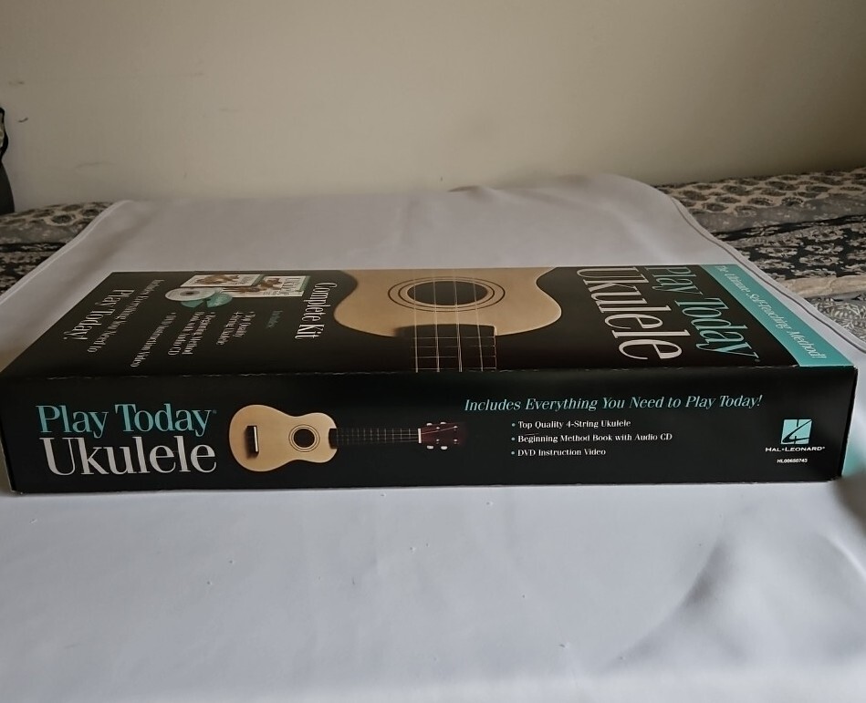 Play Today Ukulele - Complete Beginner Self Teaching Ukulele Kit Hal Leonard