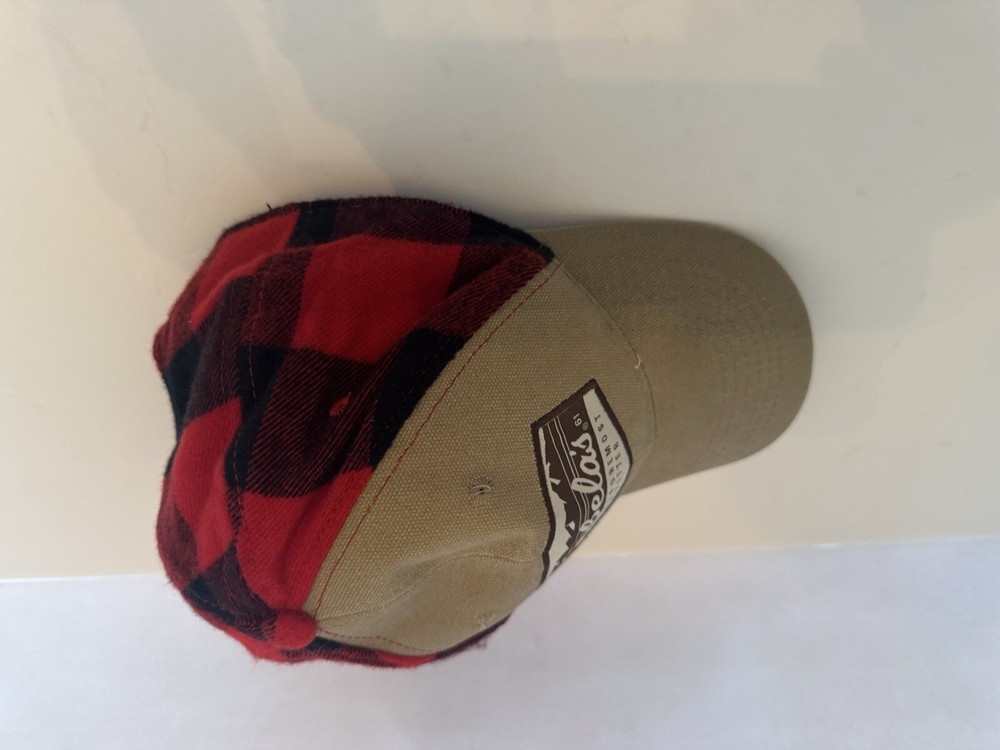 Cabelas Cap Buffalo Plaid Hat Tan Patch Red Black Flannel SnapBack 6 Panel Crown