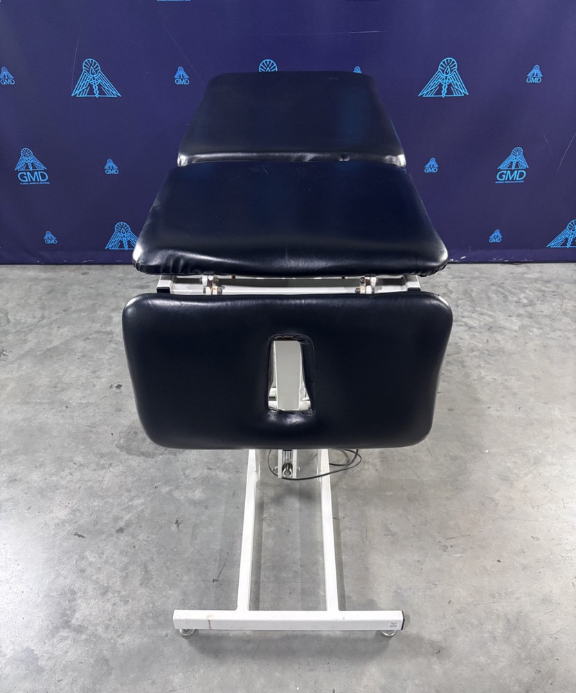 AM353 Three-Section Treatment Table