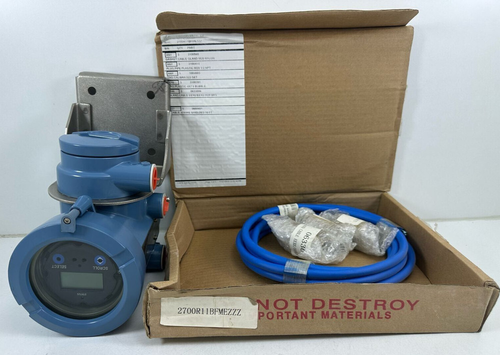 EMERSON 2700 MICRO MOTION TRANSMITTER 2700R11BFMEZZZ (NEW)