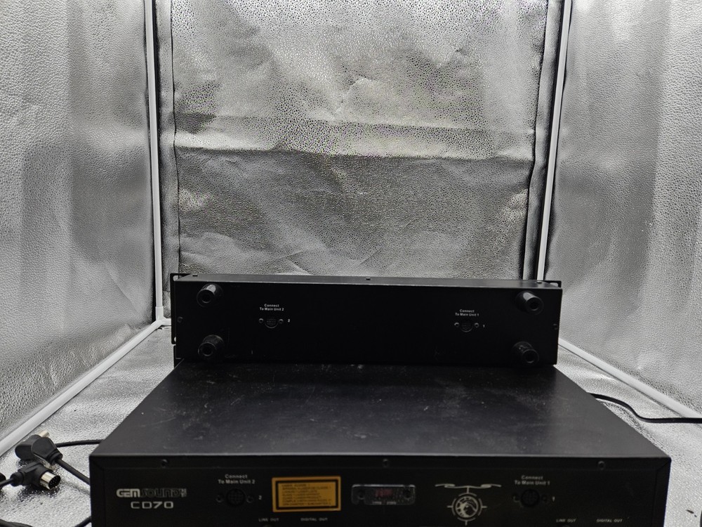 GEMINI CD 70 SYSTEM DJ Setup - Control Unit & Dual CD Player -