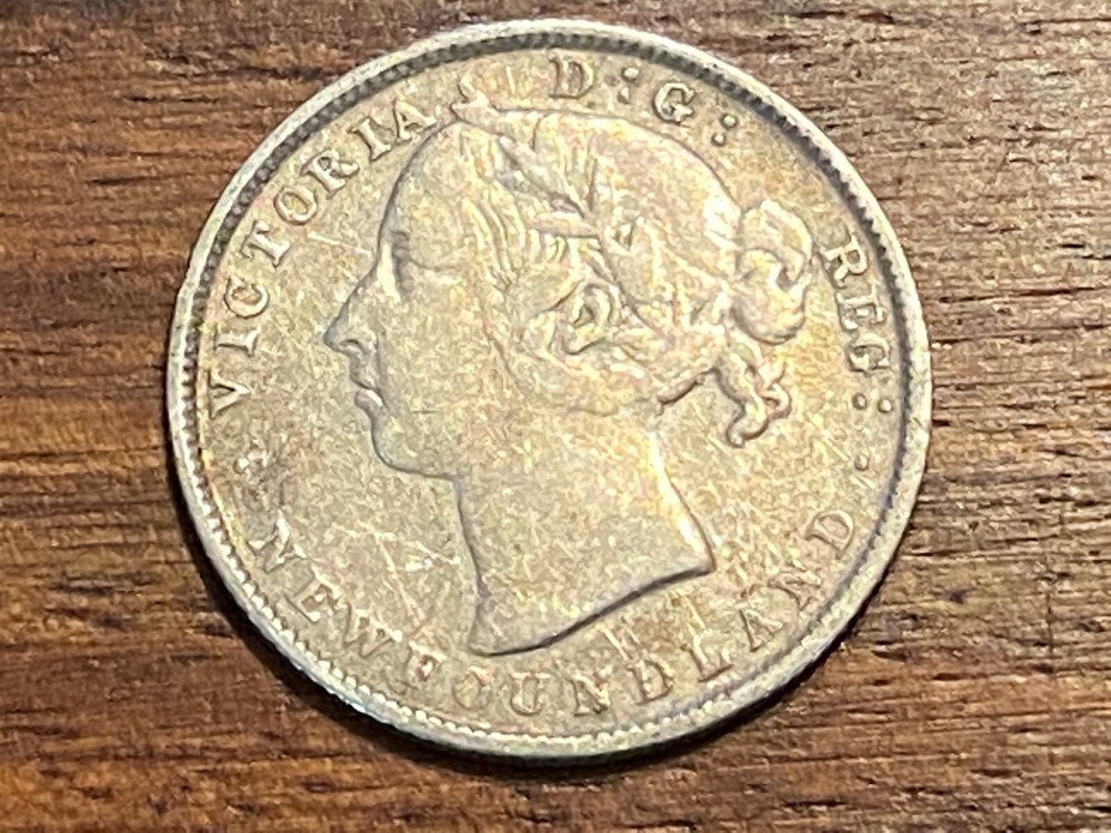 T2: Newfoundland Canada Silver 1900 20 Cents