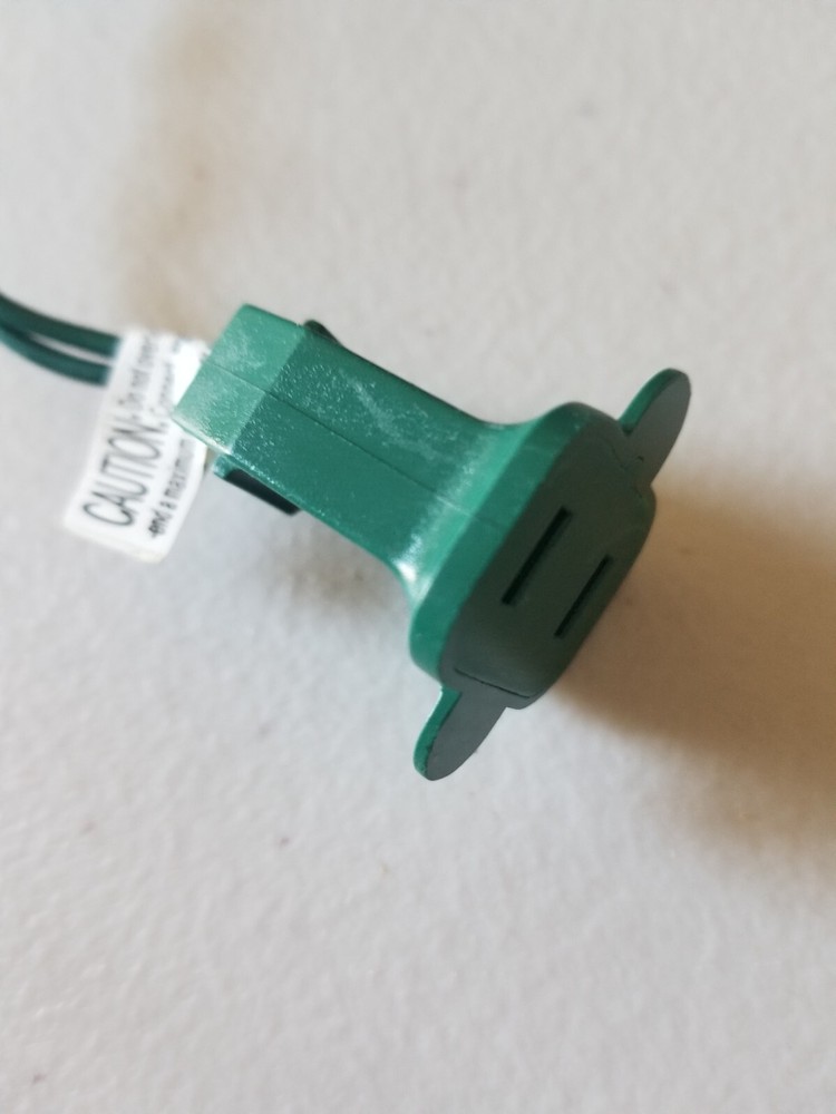 STRING LIGHT STRAND 60 ICE WHITE LED LIGHTS GREEN WIRE 22 .5 FT LENGTH