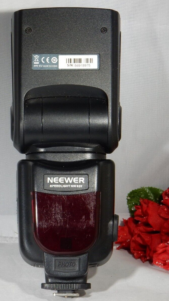 Neewer Speedlight NW 620 Flash Attachment