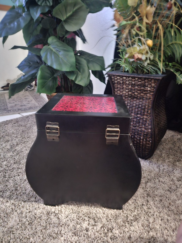 Decorative Storage Chest