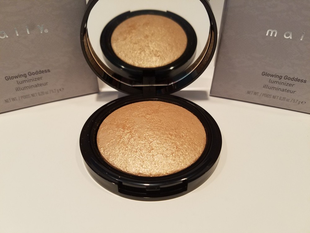 Mally ~ Lot 10 ~ Glowing Goddess Luminizer ~ NIB MUST HAVE!!!
