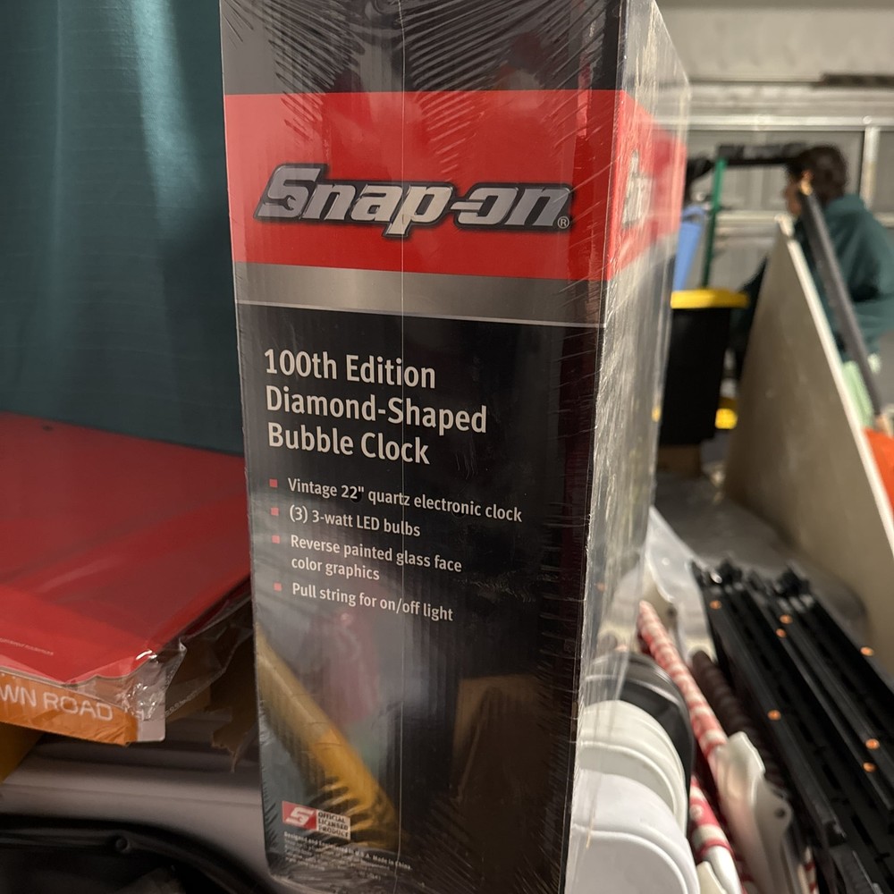 Snap On 100th Edition Diamond Shape Bubble Clock New Sealed in Box