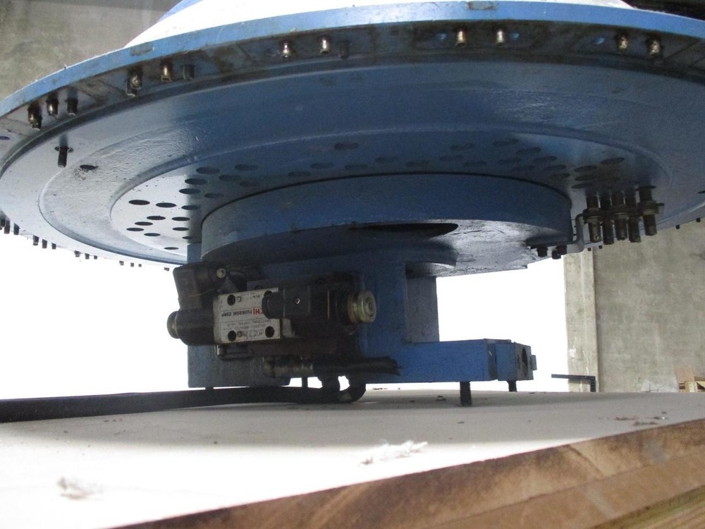 30-POSITION ROTATING INDEXING TABLE 34 IN DIA