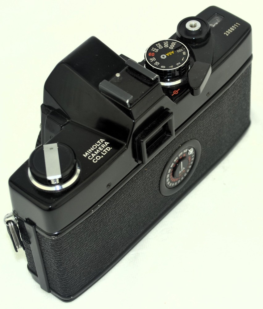 Gorgeous BLACK Vintage MINOLTA Camera - SRT 101 - MINT