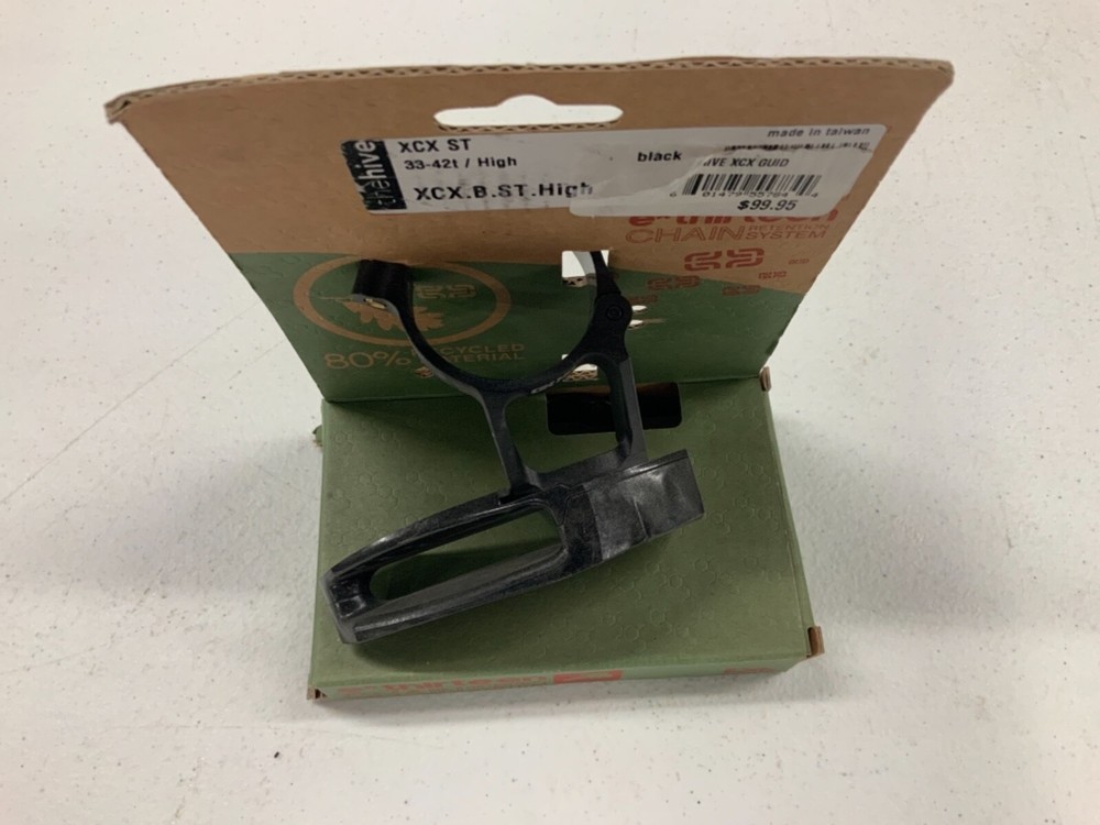 E-13 / the hive XCX high chain guide, black