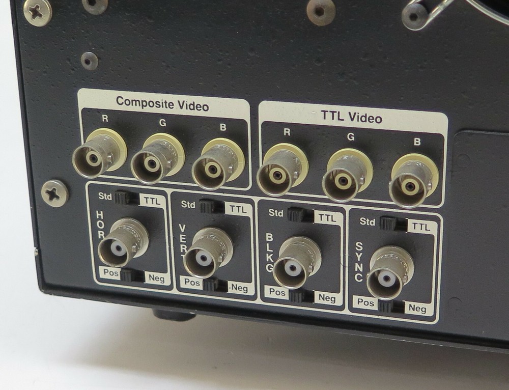 Vii 2501A Video Test Pattern Generator w/ Instruction Manual & RasterMaster Log