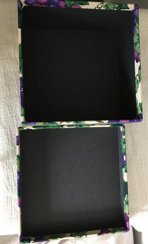 GRAPEVINE DESIGN FABRIC COVERED BOX