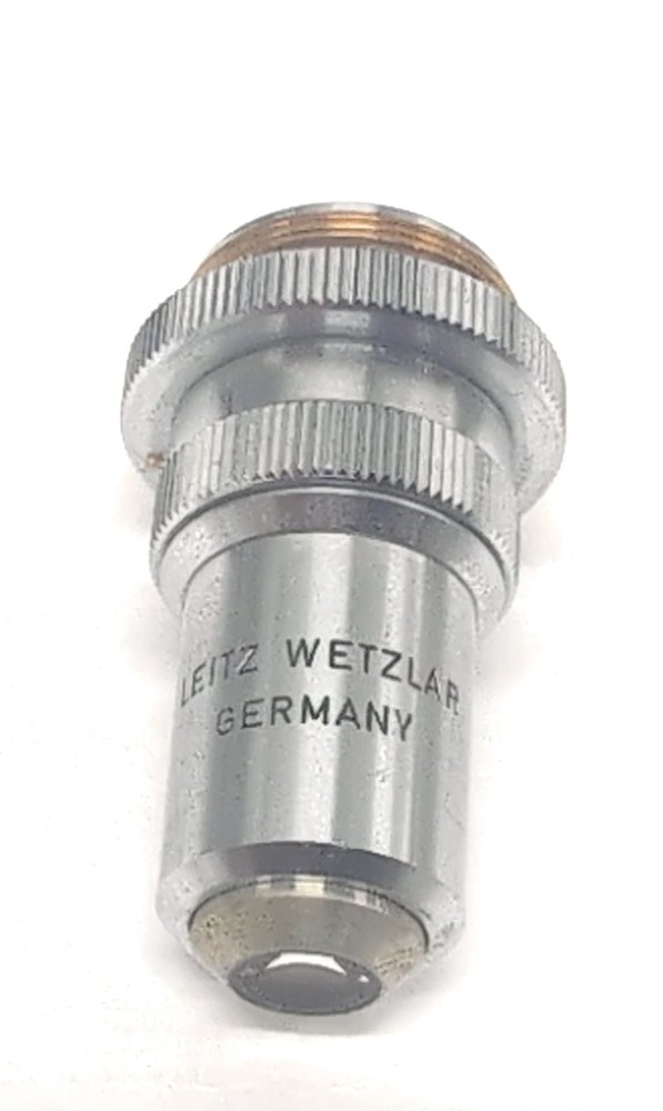 Leitz Wetzlar 170mm L32/0.40 Microscope Objective Lens RMS Thread w/ Iris Collar