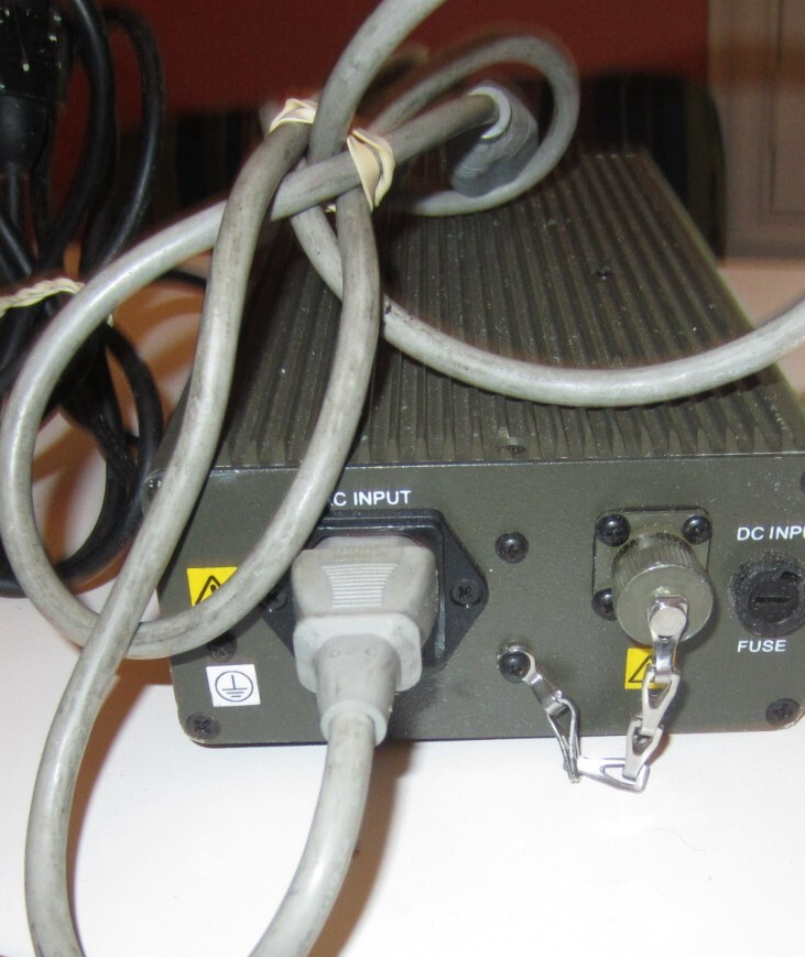 UNKNOWN BATTERY CHARGER POSSIBLE AIRCRAFT RELATED TURNS ON WORKING