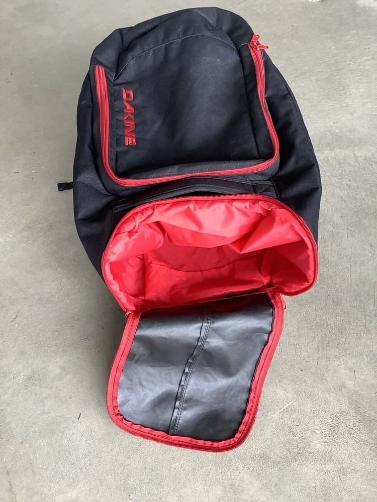 Dakine Boot Backpack 50L - Black/ Red 175Cm