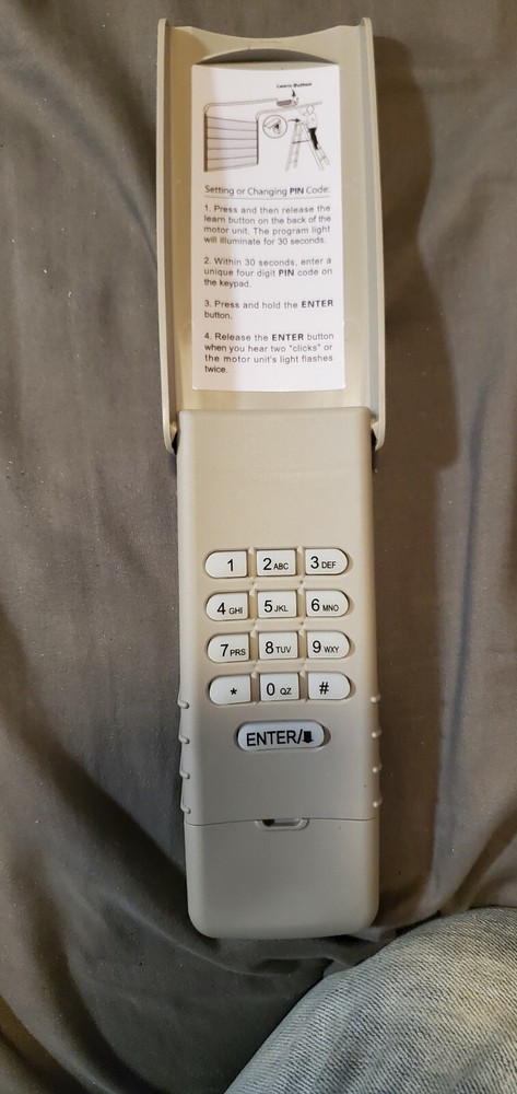 2 Keyless Entry Keypads Liftmaster977lm