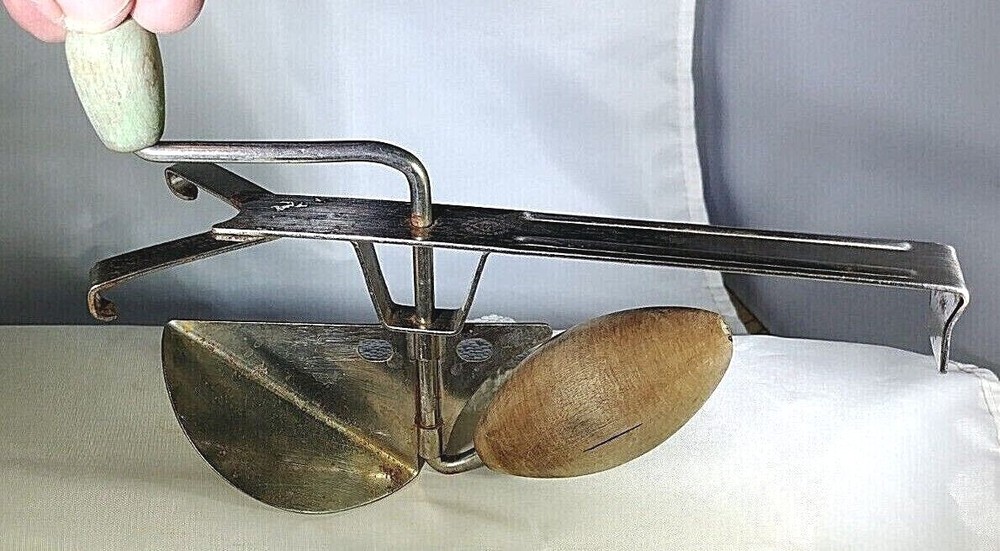 1930'S FLOUR SIFTER WITH REMOVED PADDLE & WOOD EGG