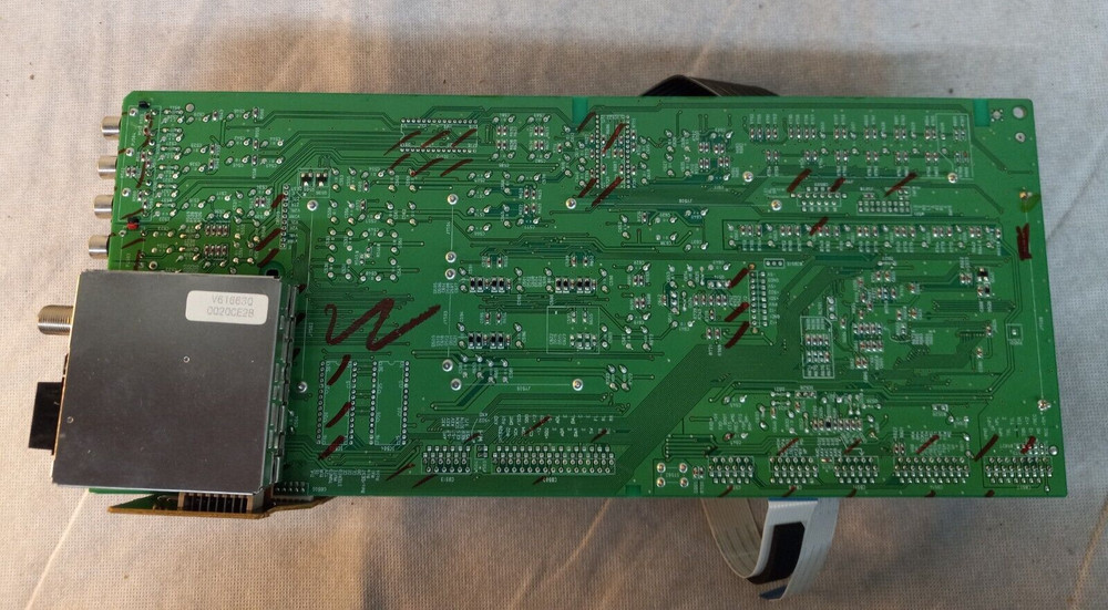YAMAHA RX-V800 AV Receiver AUDIO INPUT/OUTPUT PCB w ANTENNA PCB