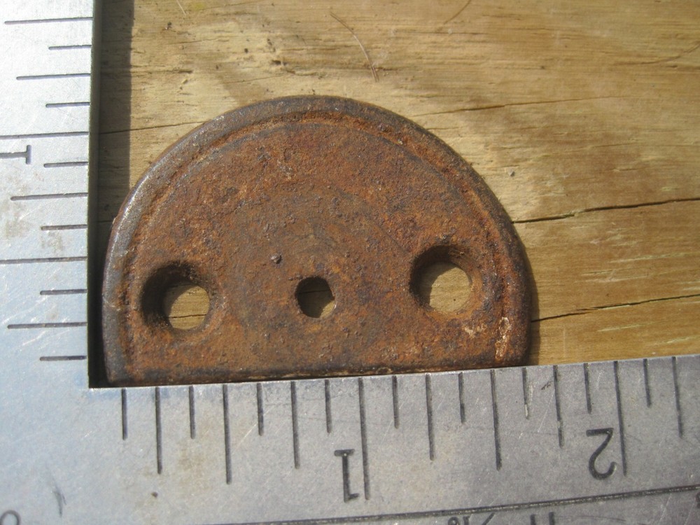 ANTIQUE VINTAGE CAST IRON  VICTORIAN WINDOW SASH LOCK LATCH KEEPER f