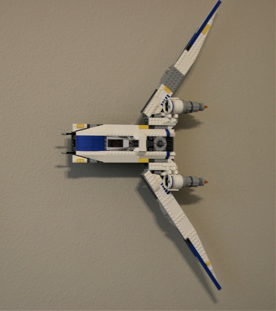 Ultimate Display Solutions wall mount display for Lego 75155 Rebel U-wing