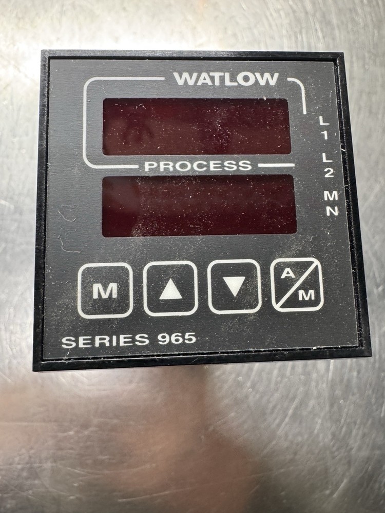 WATLOW TELPERATURE CONTROL 965A-3FD0-000 NEW IN BOX