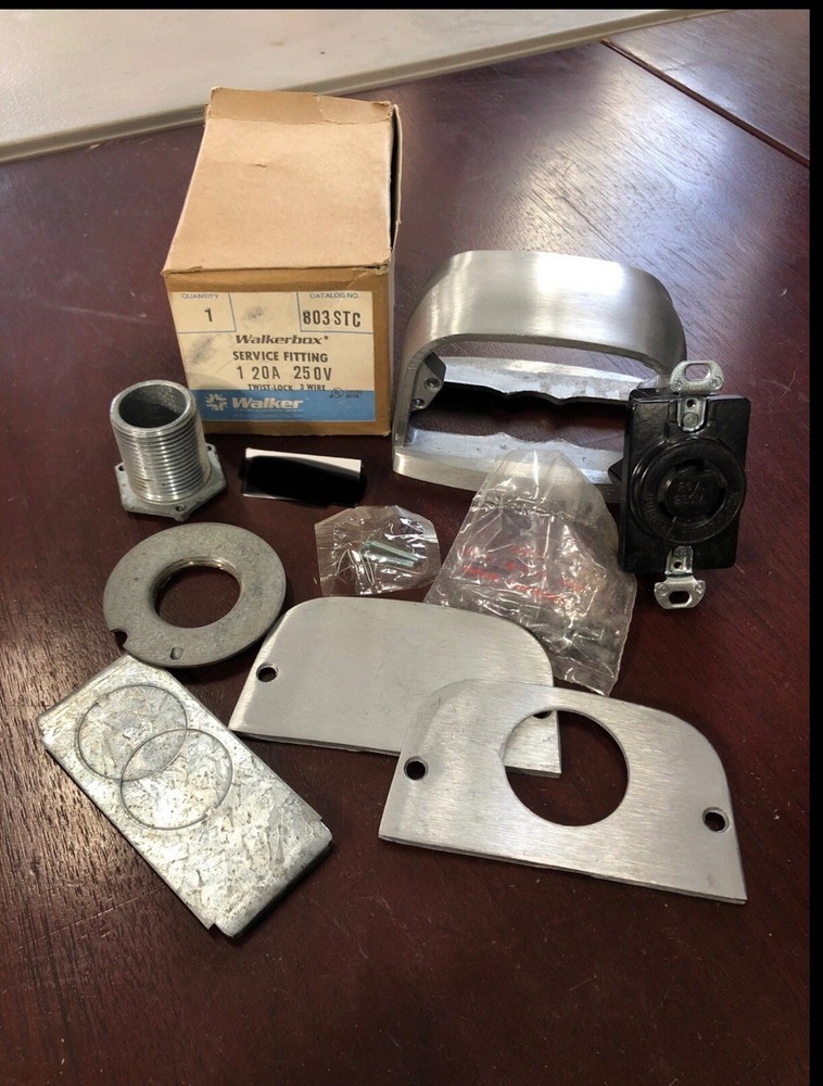 Walker Service Fitting 803STC Walkerbox Twist-Lock