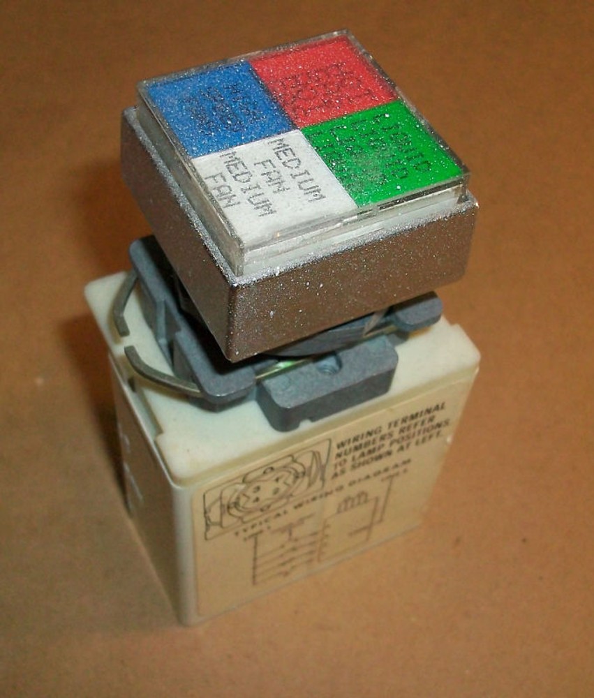 Square D Cluster Pilot Light 9001KXAKM41  120V