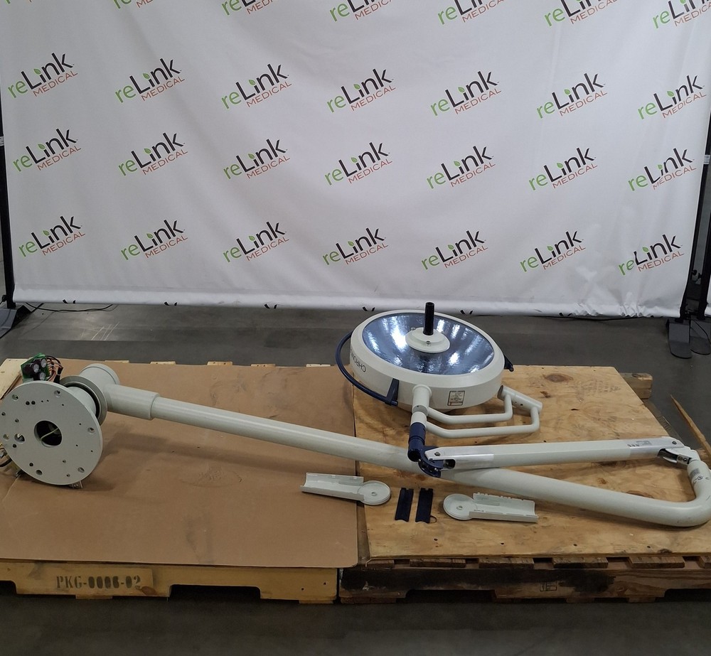 Berchtold Chromophare D-450 Surgical Light
