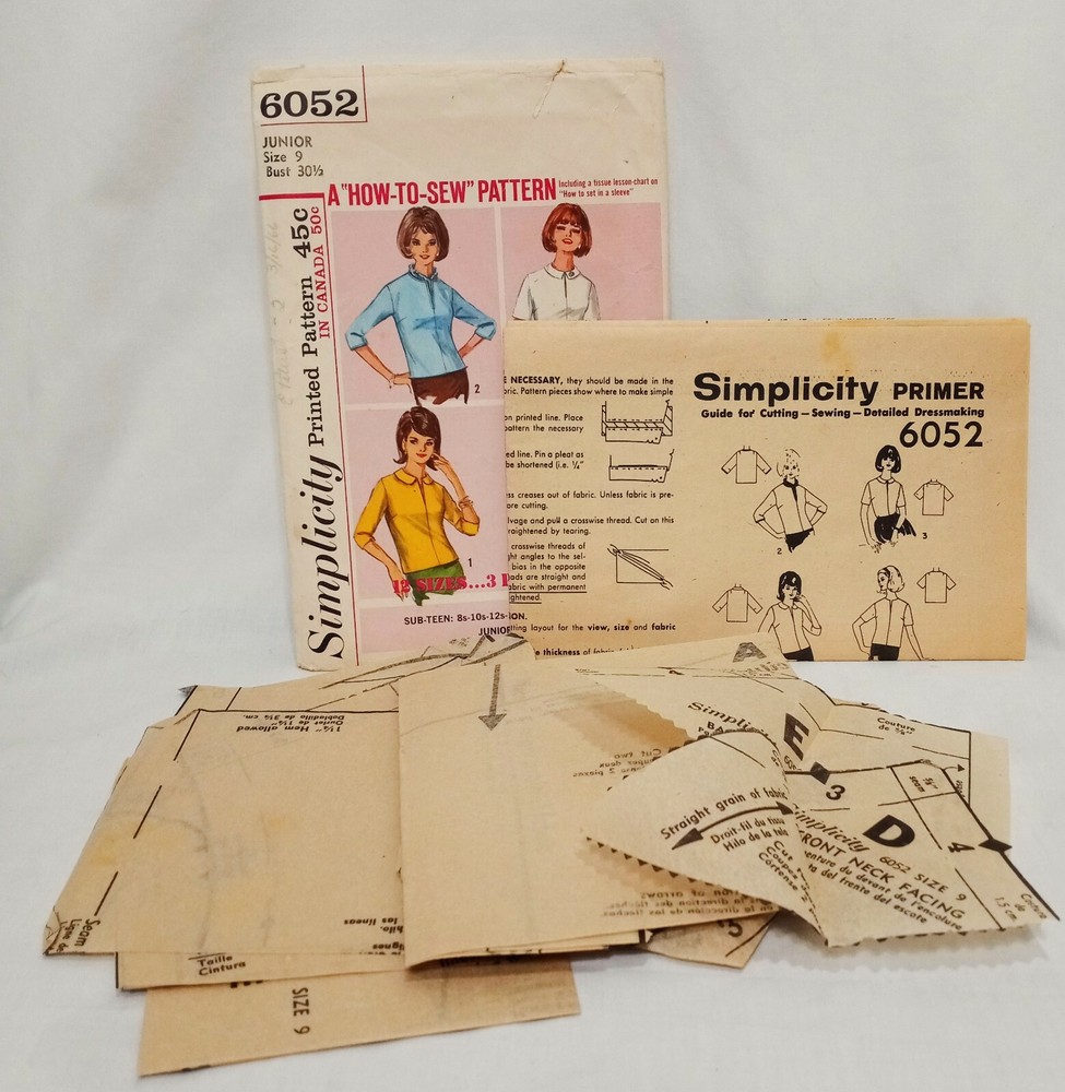 Blouse Sewing Pattern 6052 Simplicity 1965 Junior size 9 Bust 30 1/2 Precut