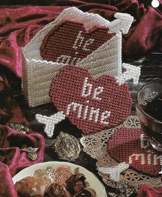 CUPID'S ARROW VALENTINE HEART COASTERS PLASTIC CANVAS PATTERN INSTRUCTIONS