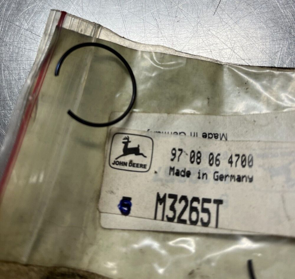 M3265T  Genuine OEM  John Deere    SNAP RING