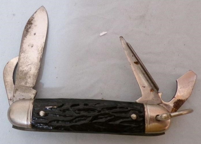 Lot of 4 Multi-function Knives, Including Kamp King