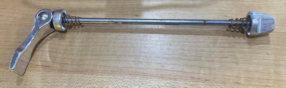 NOS Quick Release HUB Skewer Assembly 6"