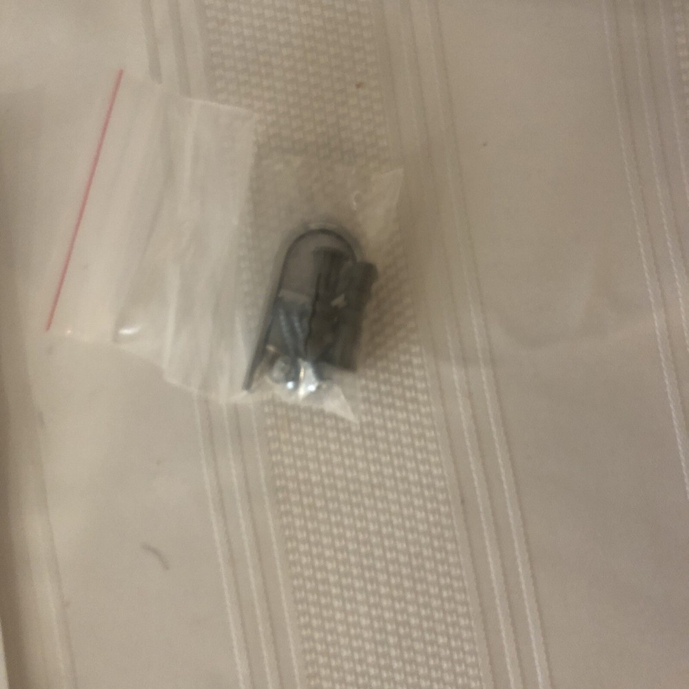 Johnson Controls Non Programmable Thermostat. Model T701DFN-1