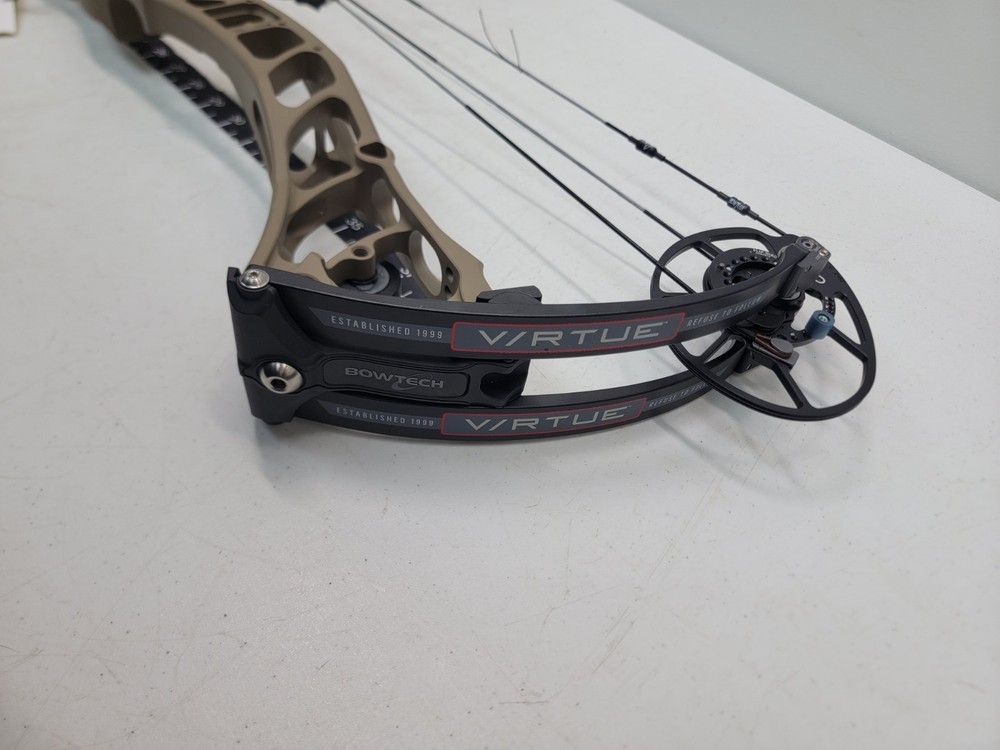 Bowtech Virtue Right Handed 70lb 25-30" Compound Bow