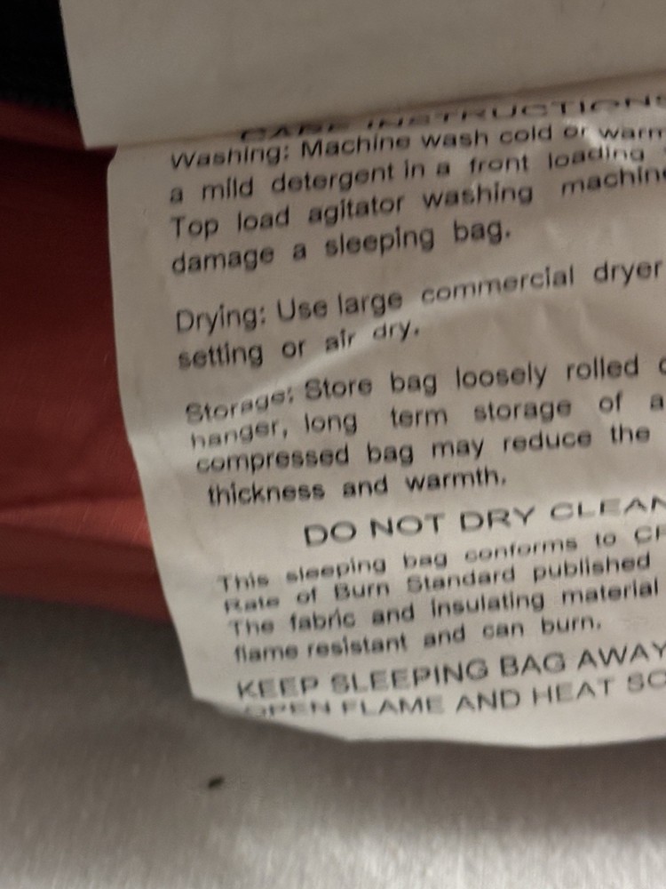 Eddie Bauer Sleeping bag - 33x80