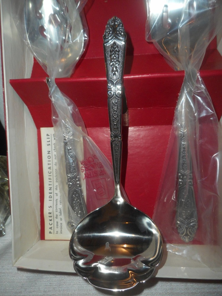 Oneida Stainless 3pc Serving Set Artistry DOWRY Pattern Meat Fork Spoon Ladle