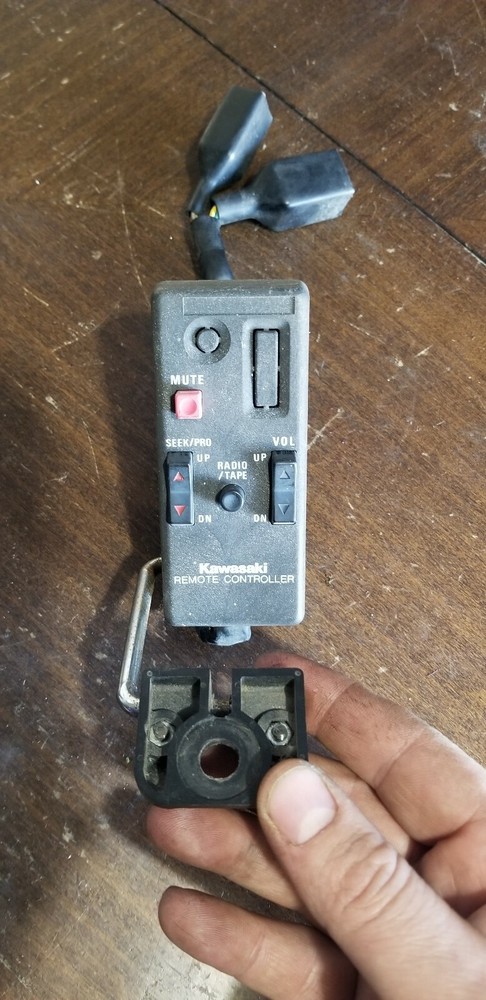 '87 Voyager Zg1200 Passenger Remote Controller