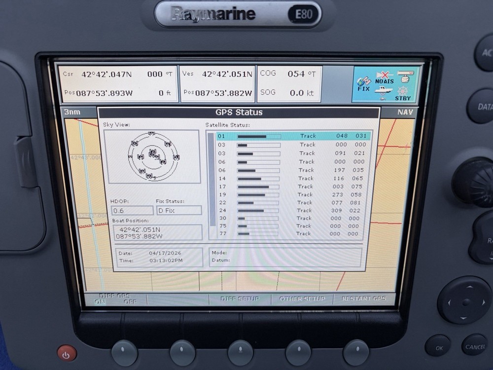 Raymarine E80 Classic GPS Chartplotter Multifunction Display ONLY; Tested