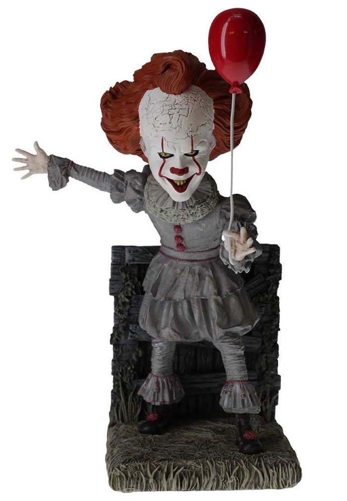 Royal Bobbles Pennywise Collectible Bobblehead Statue  IT Chapter Two