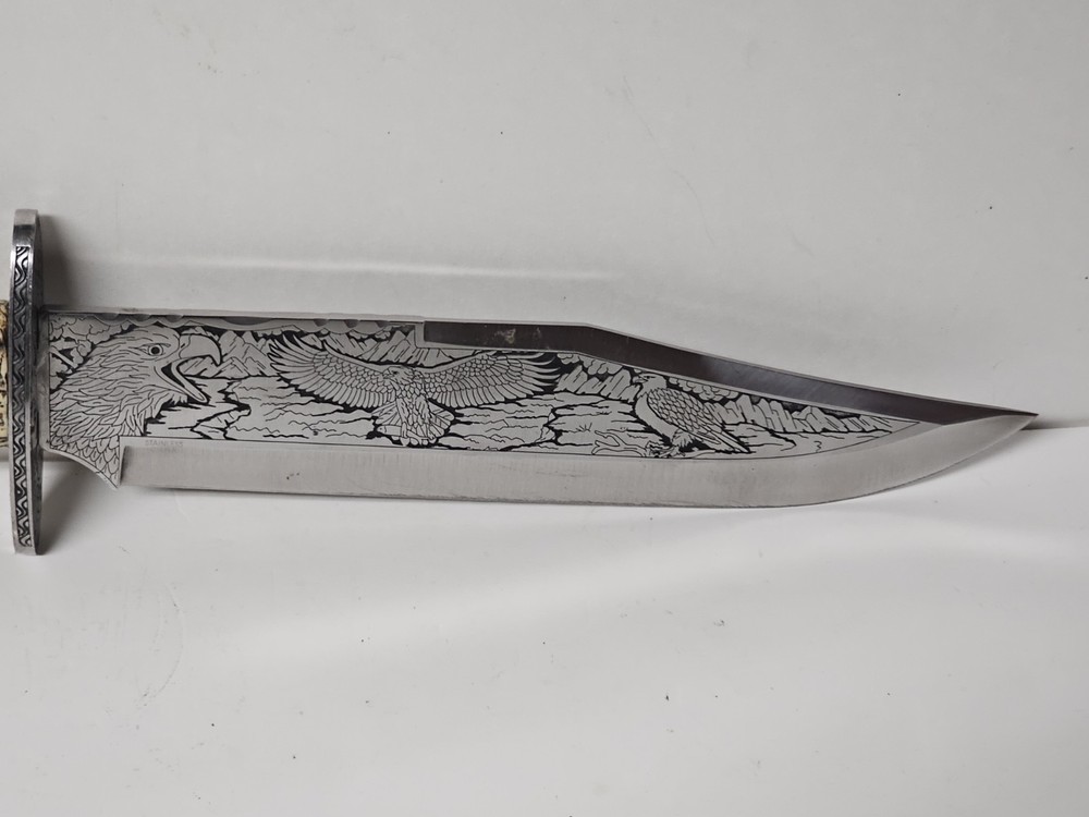 Eagle Decorative Dagger with Matching Eagle & Antler Display Stand