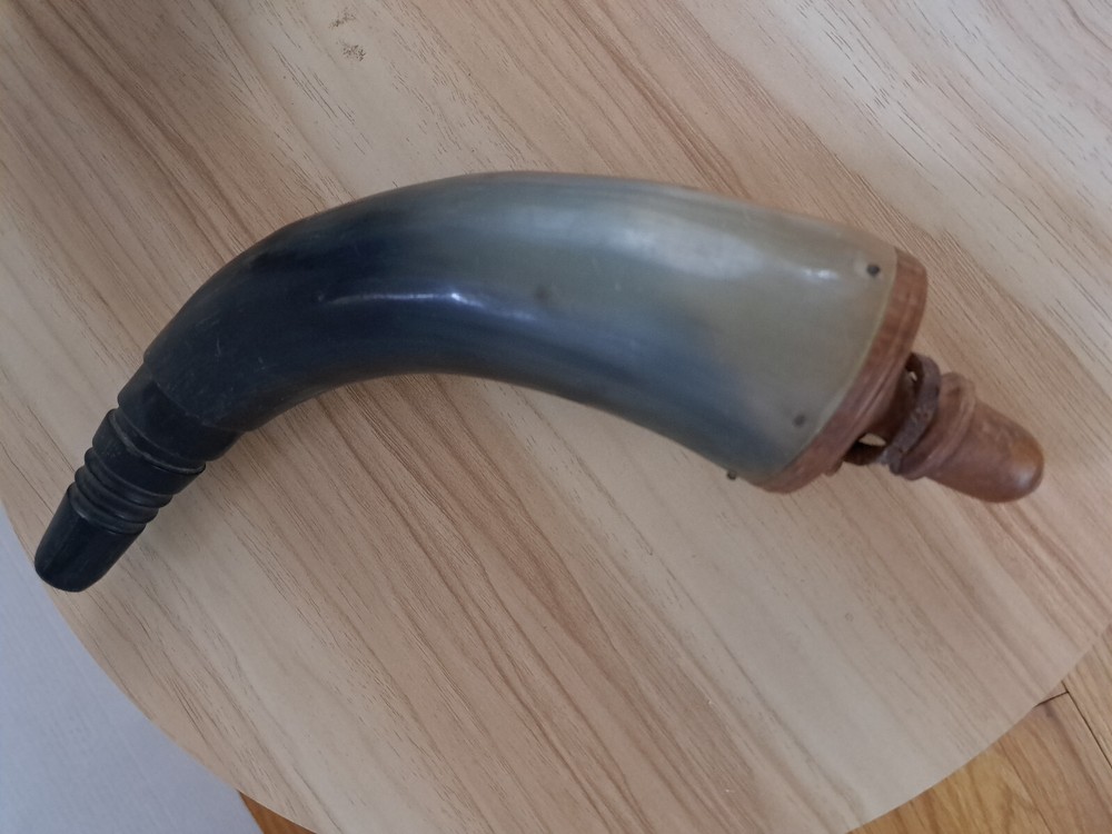 Vintage Black Gun Powder Holder Horn Flask Muzzle Loader