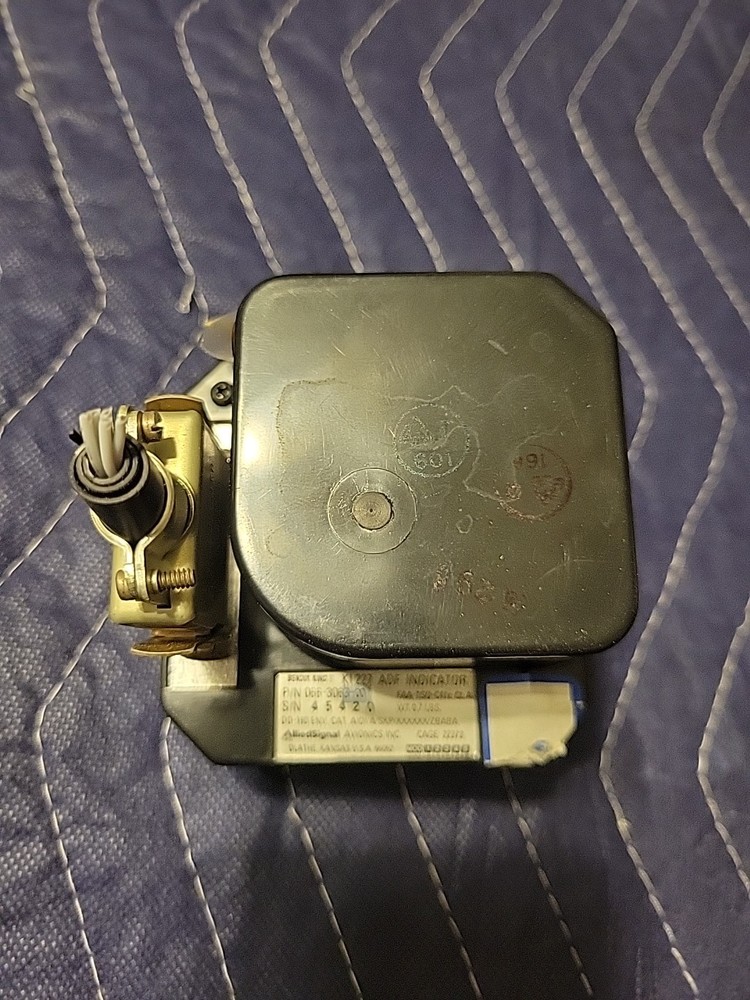 Bendix King ADF Indicator; p/n 066-3063-00; KI227