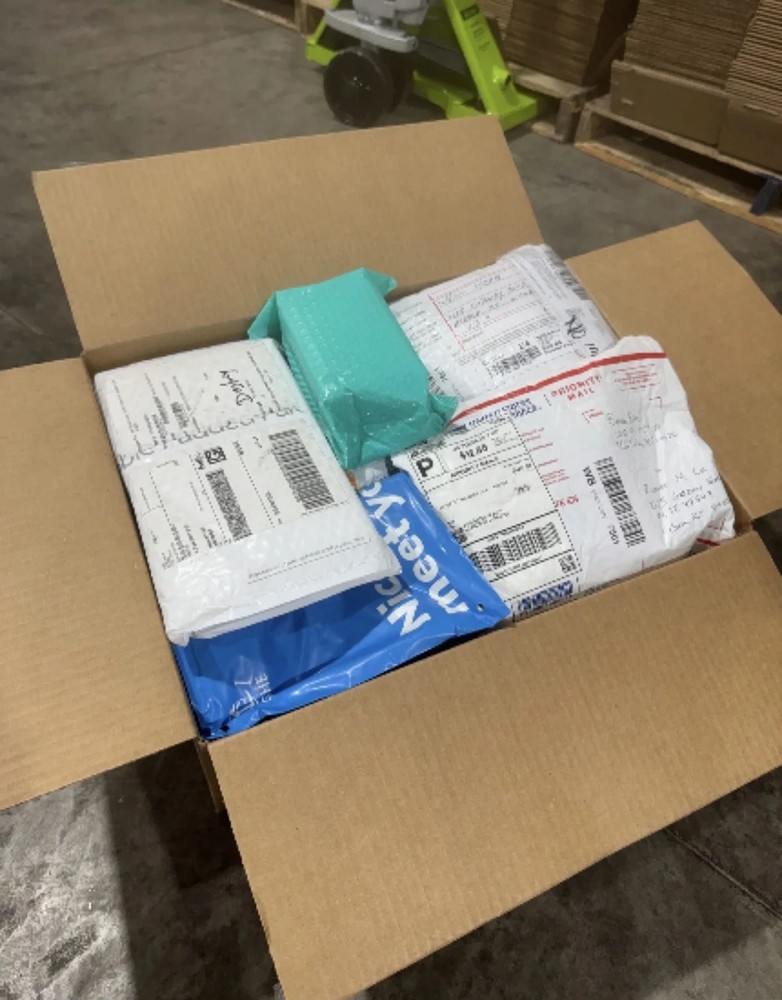 Package Mystery Box – Retail & General Merchandise SML