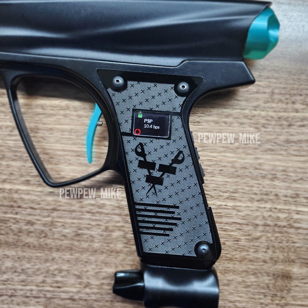 Replacement Vanguard Demon & Creed Black Grip Panels - Paintball