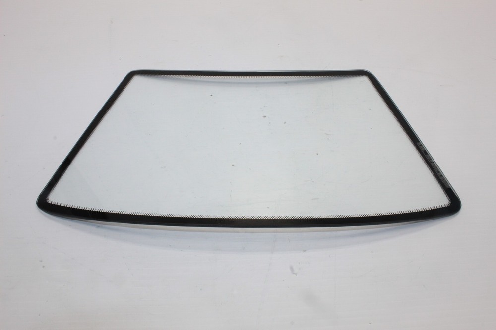 LIL SHIELDS MINI WINDSHEILD TINT DISPLAY