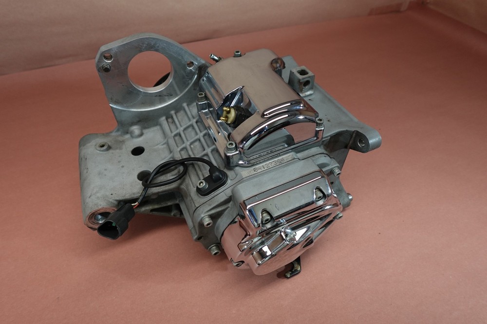 2003-2004 Harley Softail Deuce FXSTDSE2 5 Speed Transmission Gearbox