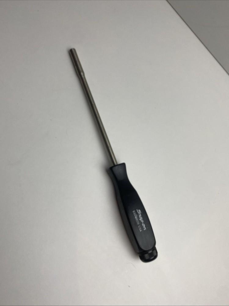 Snap-on 12” SSDM80B Interchangeable Magnetic Bit Driver Black Handle, 5 Bits